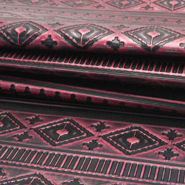 NAIH.Red and Black.02.jpg North American Indian Sides Image